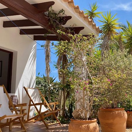 Apartamentos Laura Playa De Migjorn Exterior photo