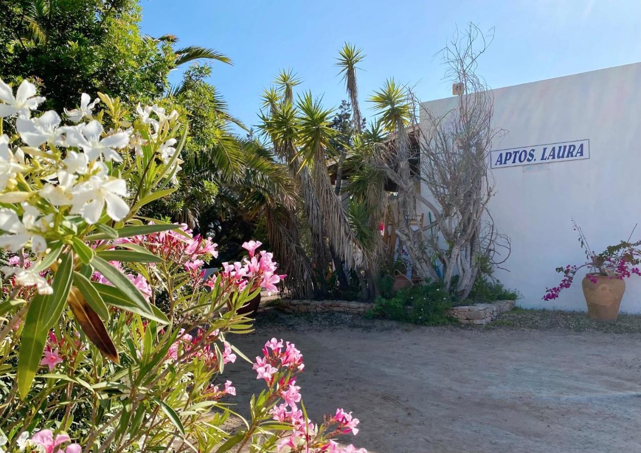 Apartamentos Laura Playa De Migjorn Exterior photo
